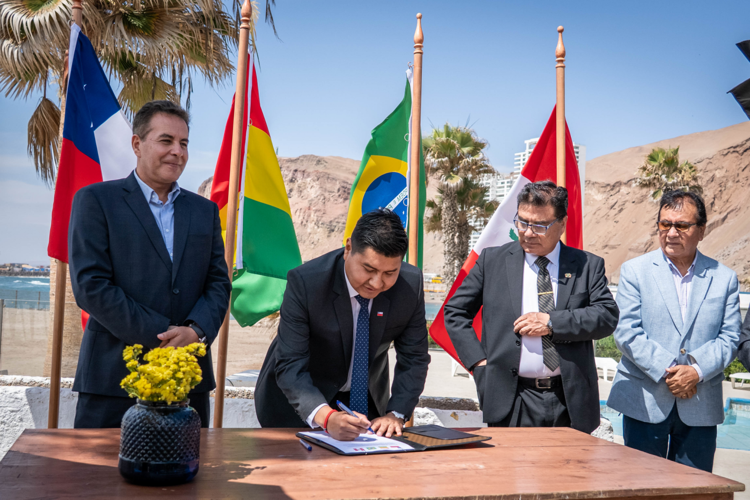 Nodo Bioceanico firma de convenio.png